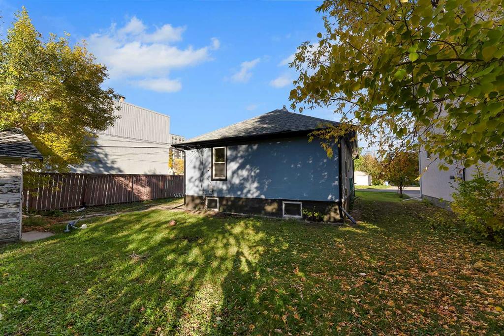Picture for 1507 1 Street NE