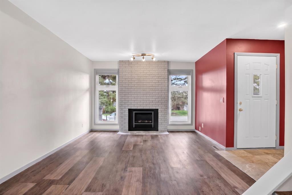 Picture for 23 Bermuda Place NW