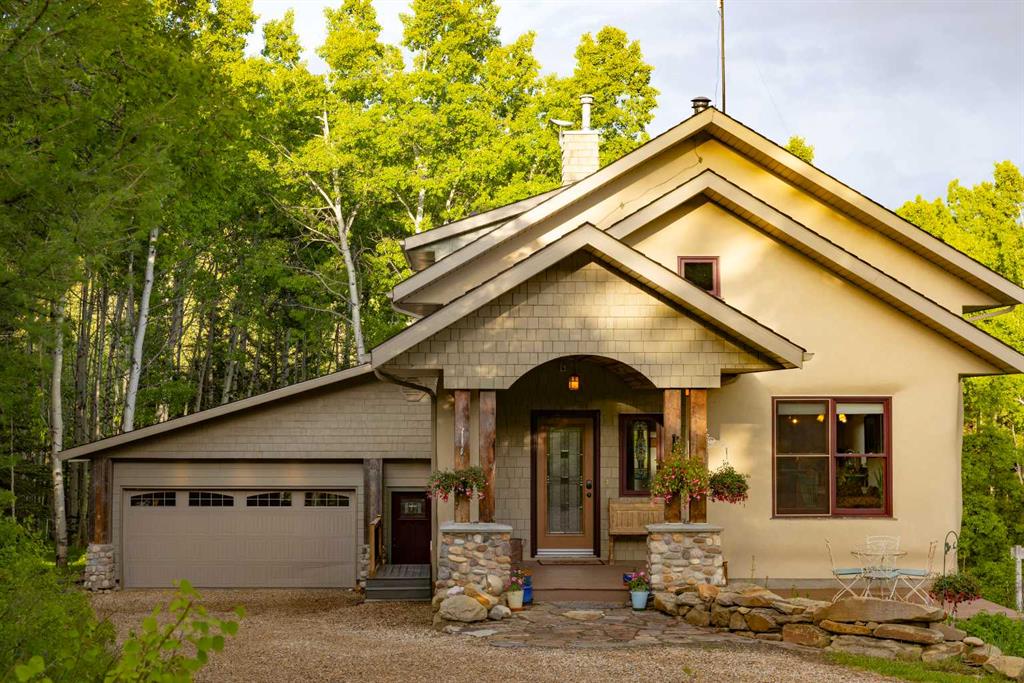Picture for 200, 290108 Parkins Road W