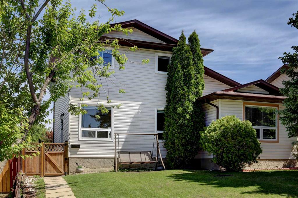 Picture for 8320 Centre Street NE