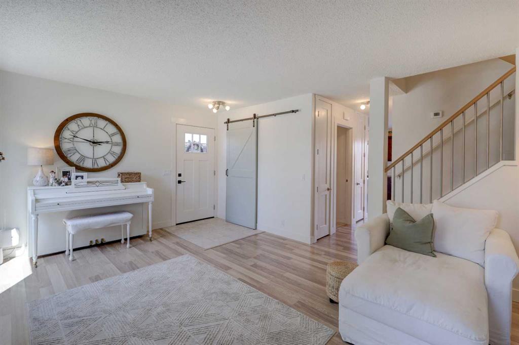 Picture for 8320 Centre Street NE