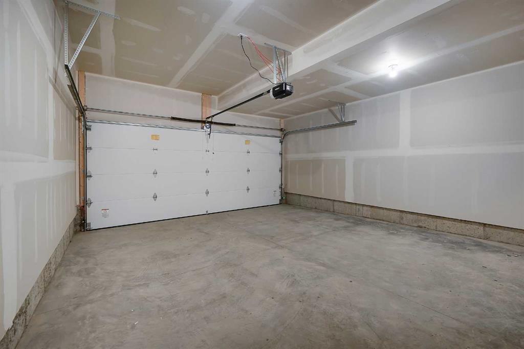 Picture for 302, 1350 Cornerstone Street NE