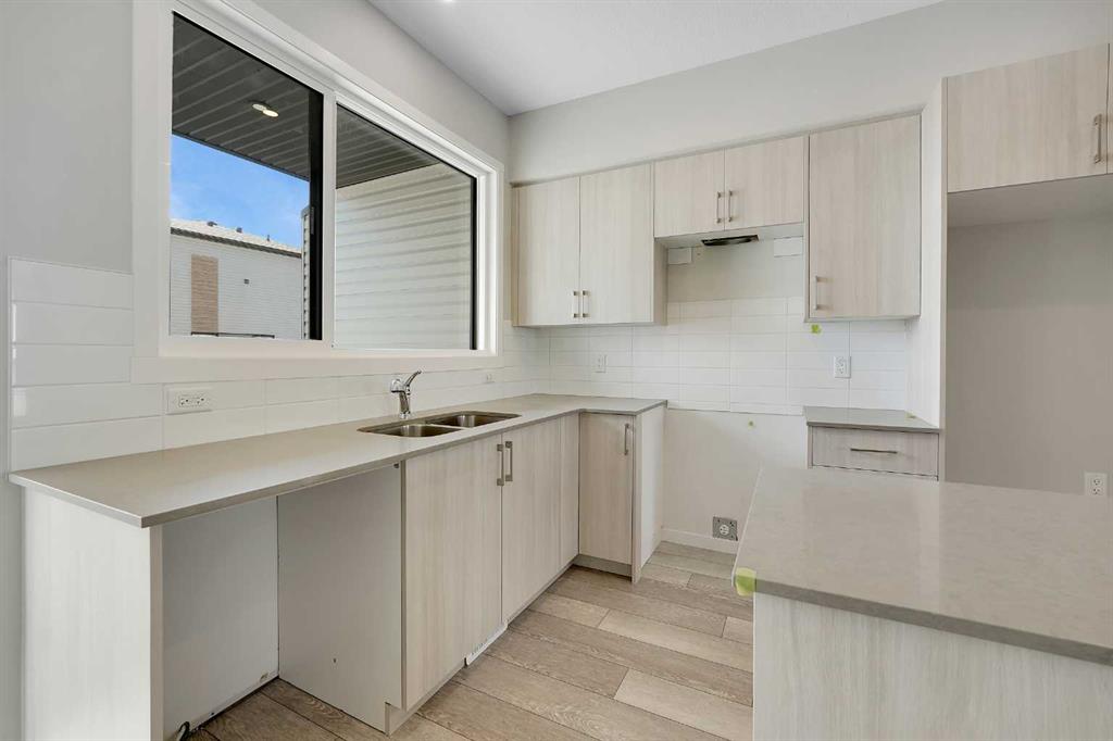 Picture for 302, 1350 Cornerstone Street NE