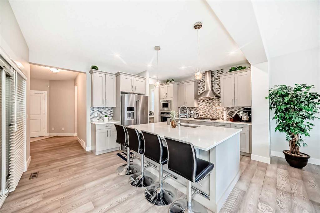 Picture for 477 Legacy Boulevard SE