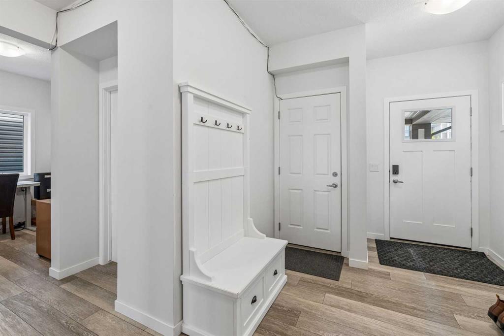 Picture for 215 Lucas Terrace NW