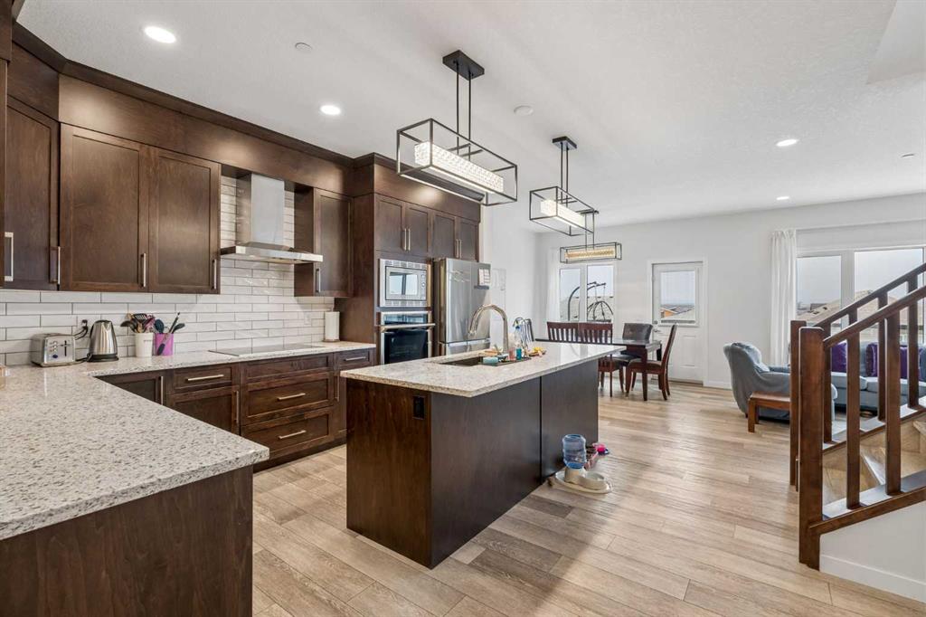 Picture for 215 Lucas Terrace NW