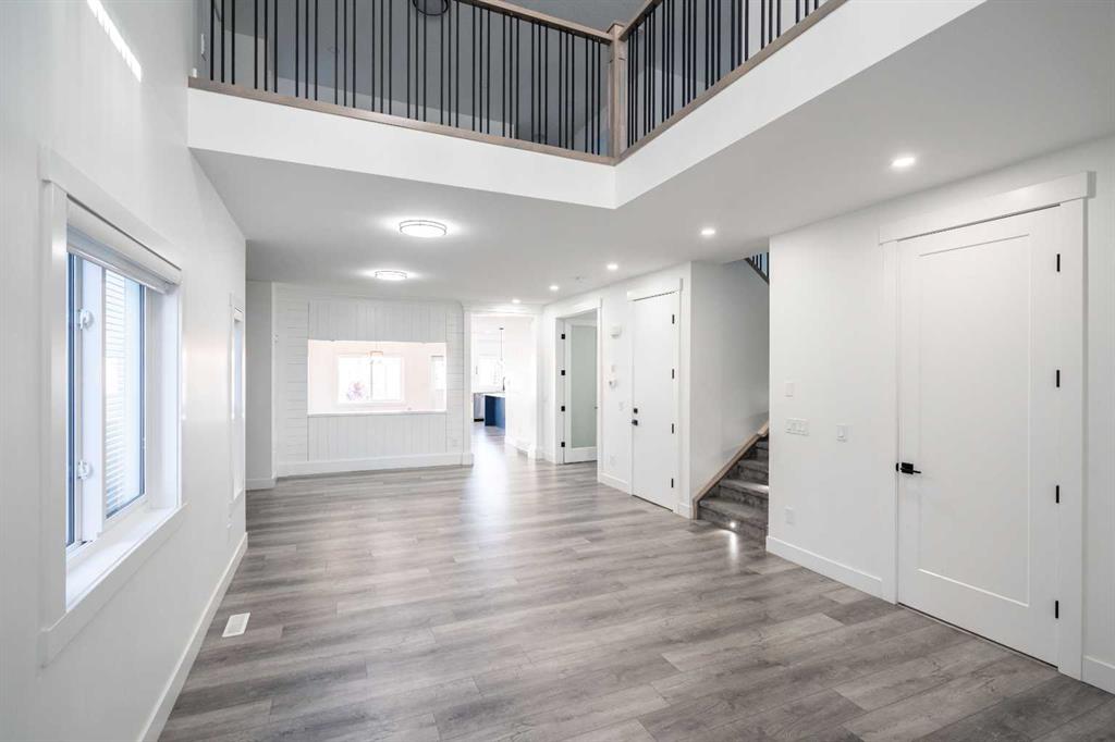 Picture for 123 Saddlecrest Grove NE