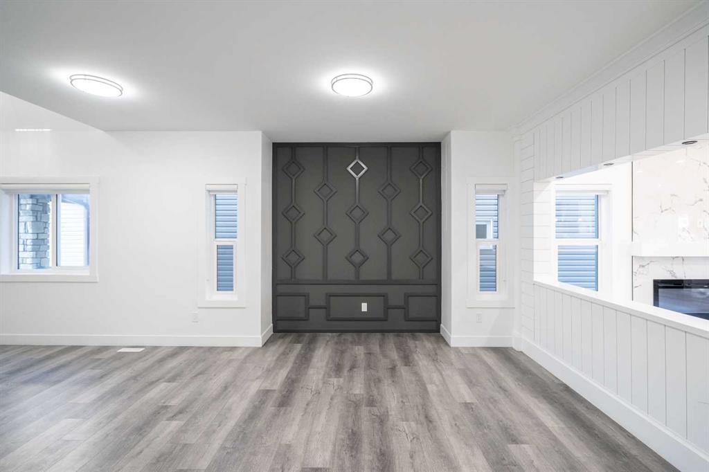 Picture for 123 Saddlecrest Grove NE