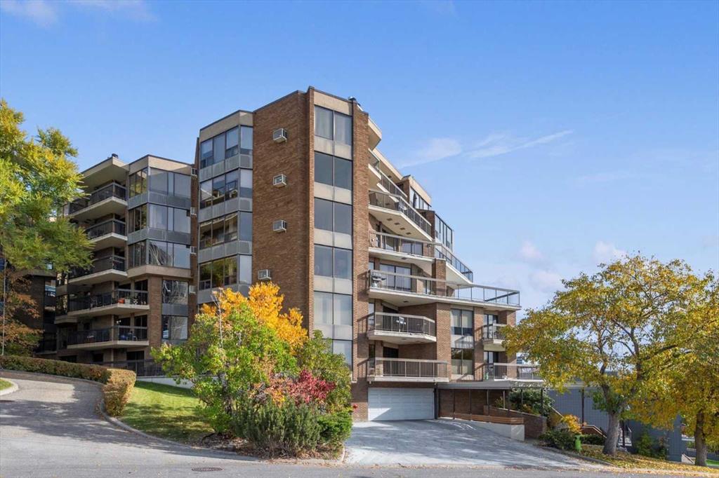 Picture for 302, 320 Meredith Road NE