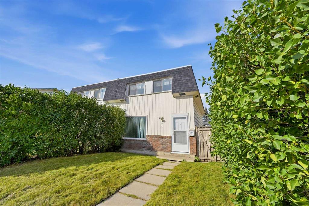 Picture for 3012 Dover Crescent SE