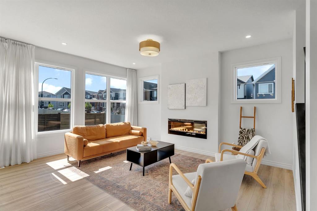 Picture for 75 Setonstone Row SE