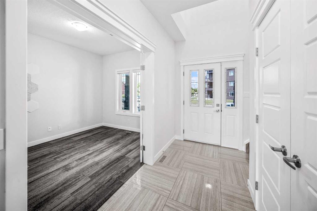 Picture for 858 Evanston Drive NW