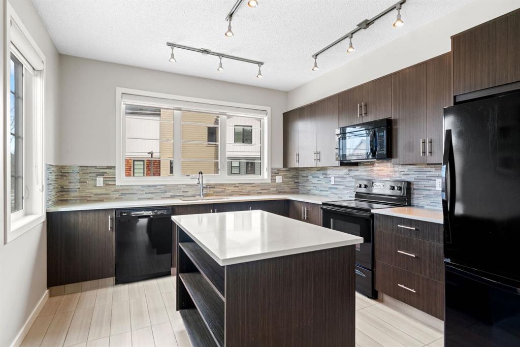 Picture for 102 Walden Circle SE