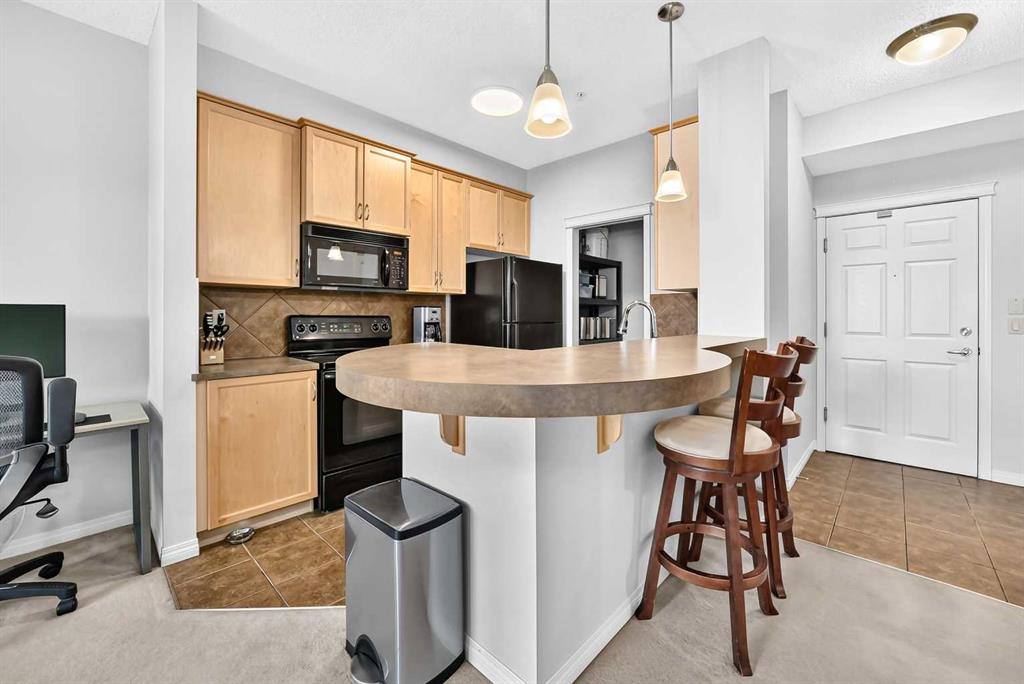 Picture for 204, 37 Prestwick Drive SE