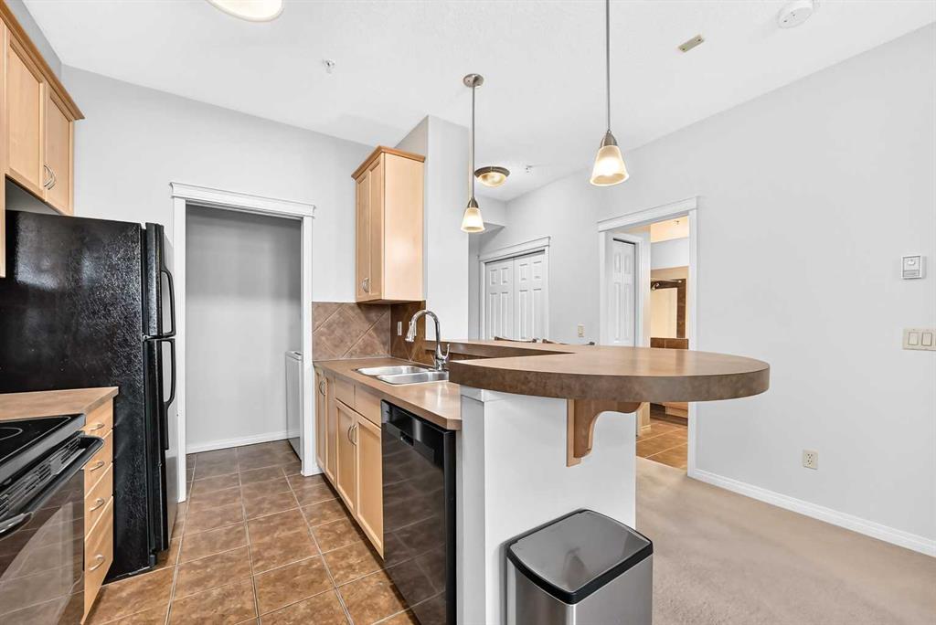 Picture for 204, 37 Prestwick Drive SE