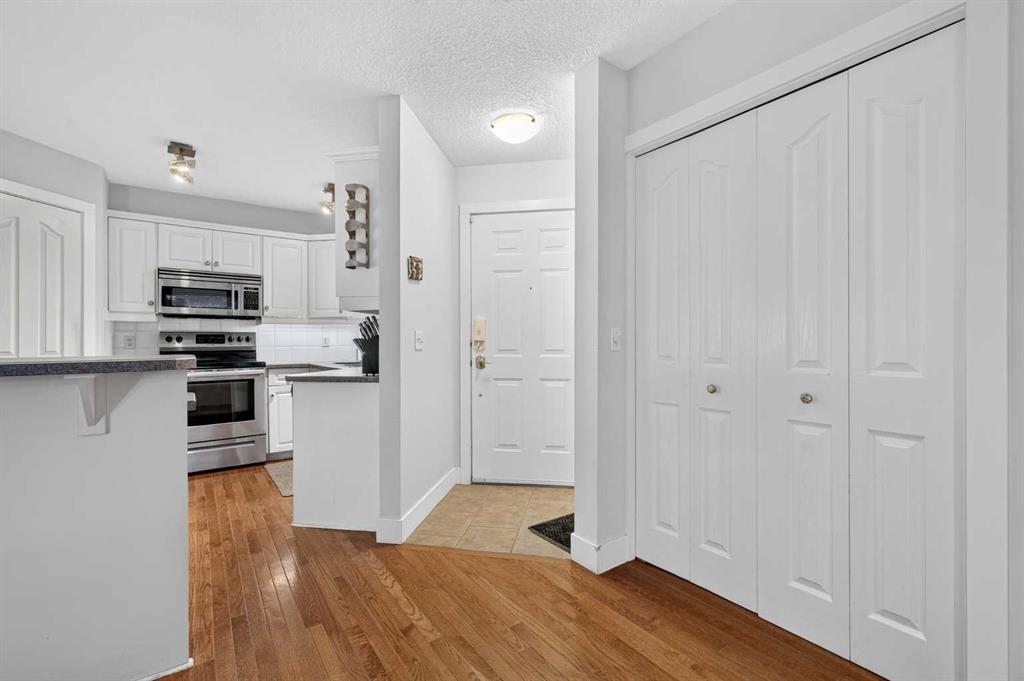 Picture for 2, 2811 24A Street SW