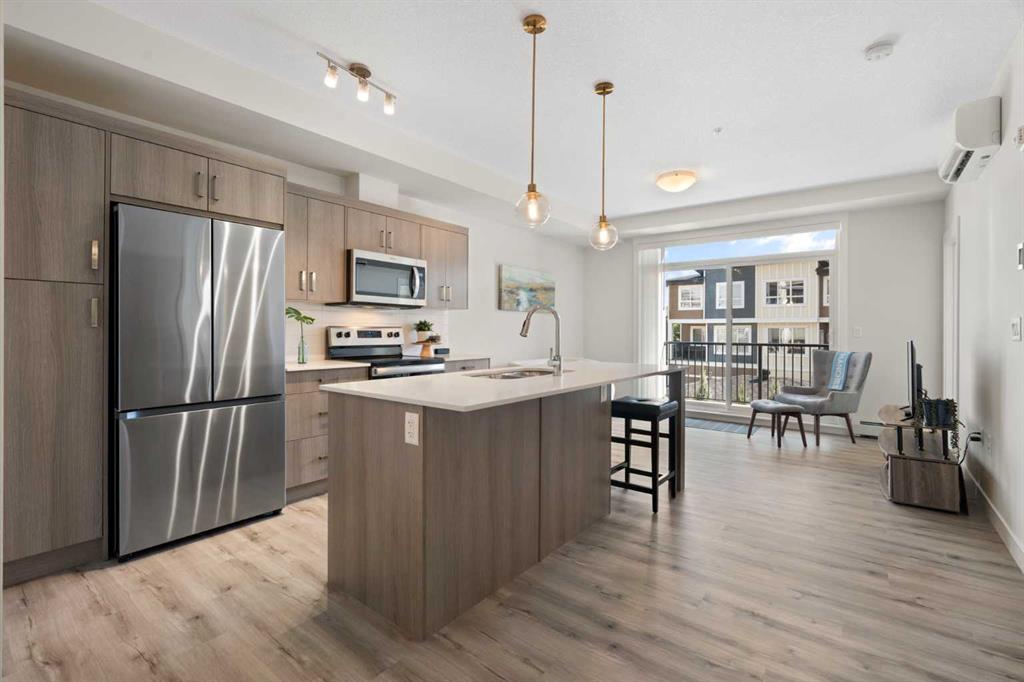 Picture for 209, 25 Walgrove Walk SE