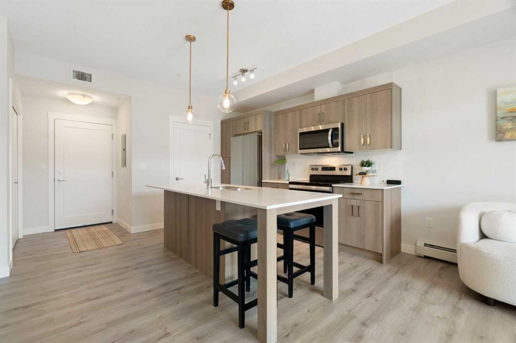 Picture for 209, 25 Walgrove Walk SE