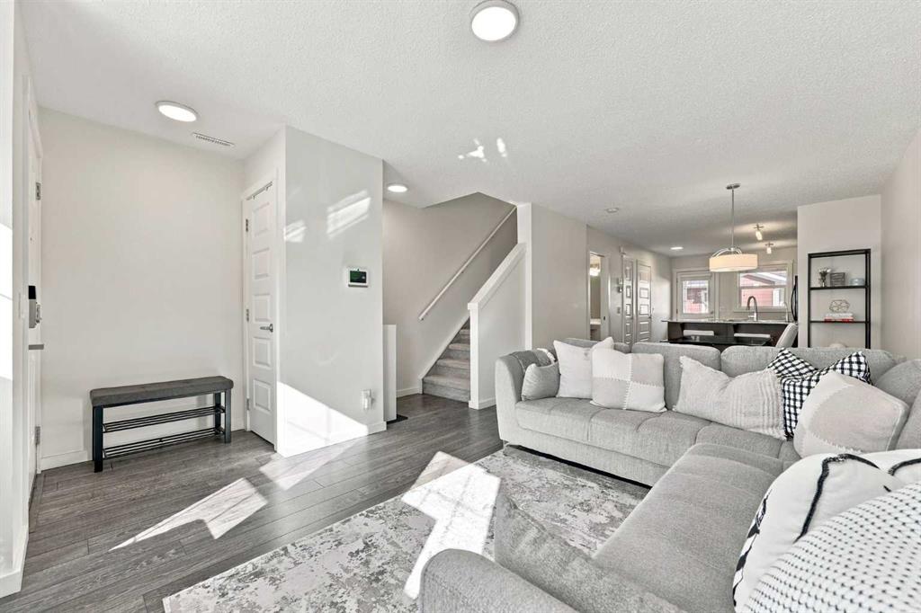 Picture for 520 Auburn Bay Circle SE