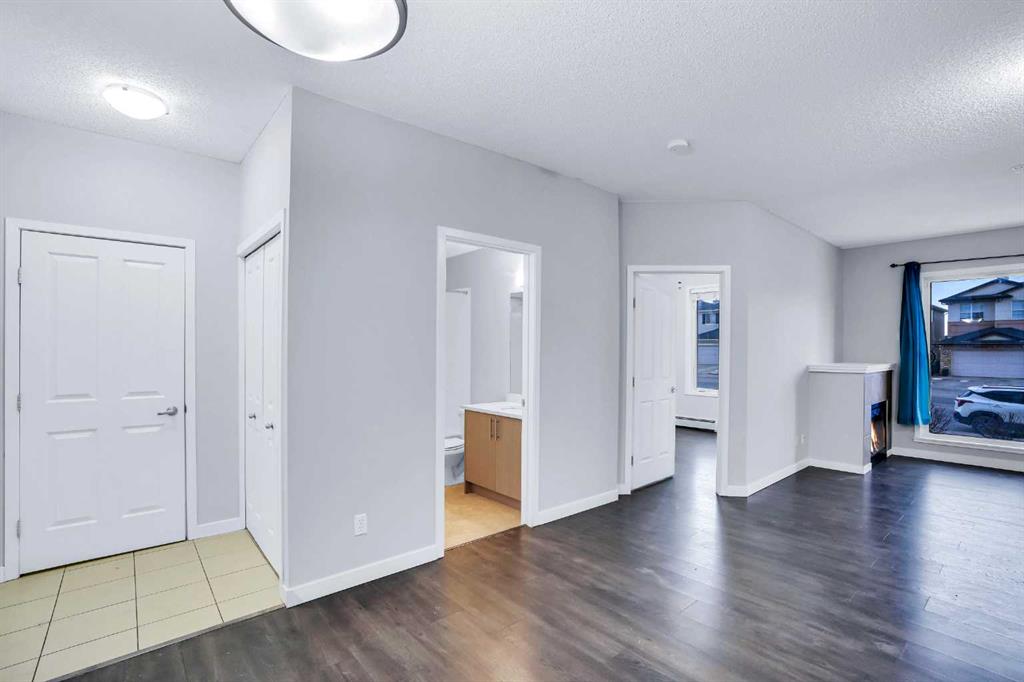 Picture for 2116, 1140 Taradale Drive NE