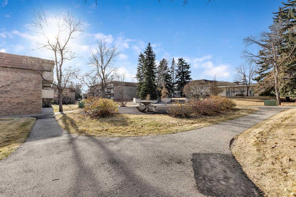 Picture for 34B, 231 Heritage Drive SE