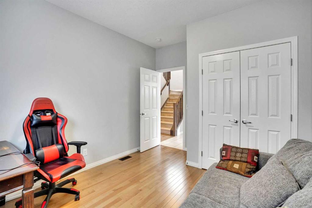 Picture for 148 Savanna Close NE