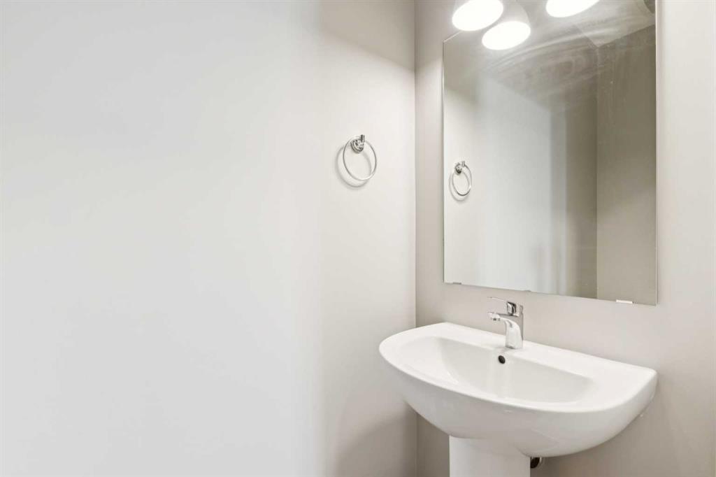Picture for 386 Hotchkiss Manor SE