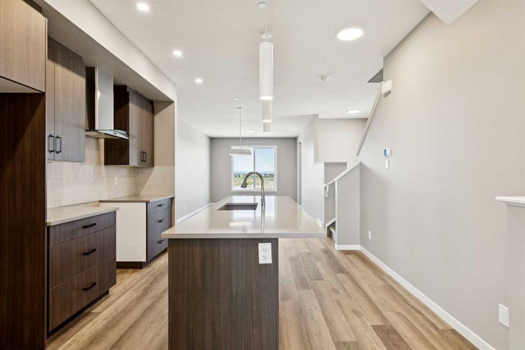 Picture for 25 Hotchkiss Road SE