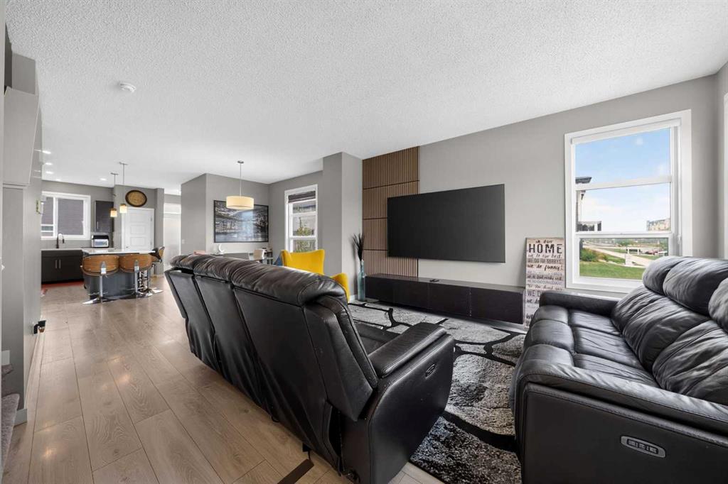 Picture for 1701 Cornerstone Boulevard NE