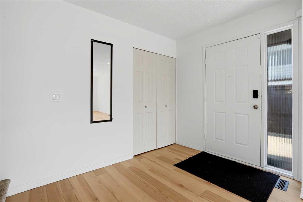Picture for 172 Templemont Drive NE