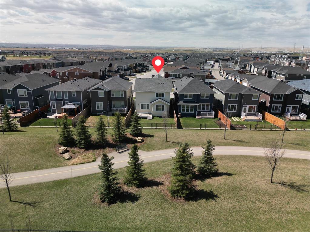 Picture for 30 Redstone Parade NE