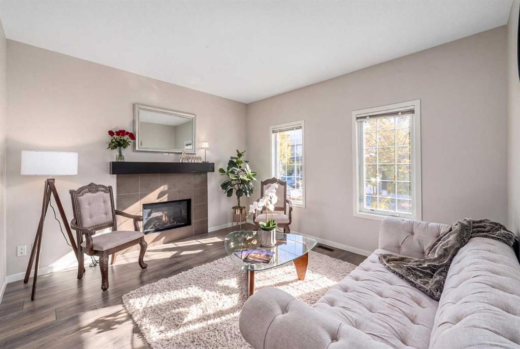 Picture for 158 Mahogany Grove SE