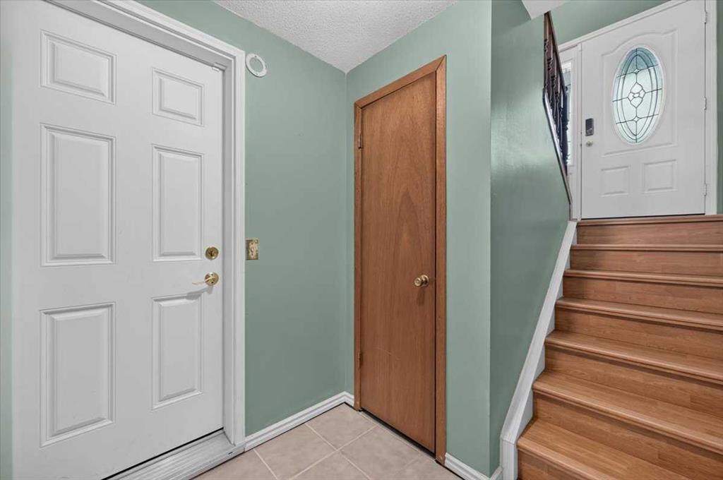 Picture for 120 Hawkwood Boulevard 
