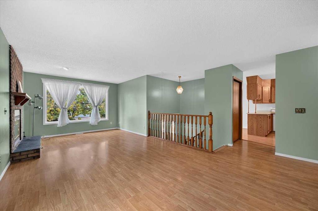 Picture for 120 Hawkwood Boulevard 