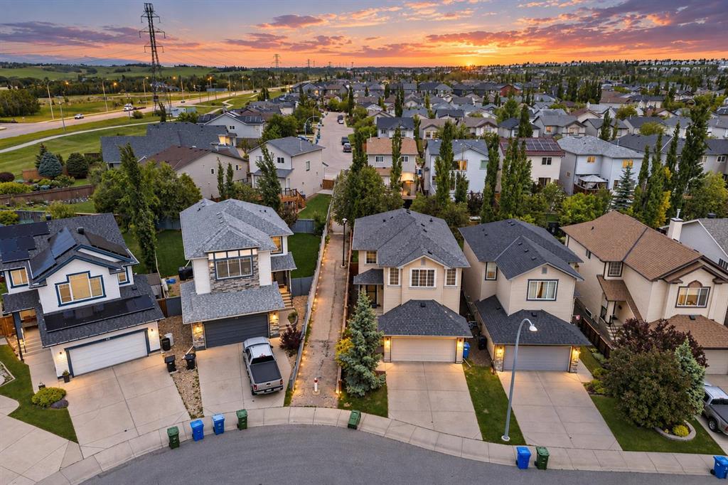 Picture for 60 Tuscany Ridge Crescent NW