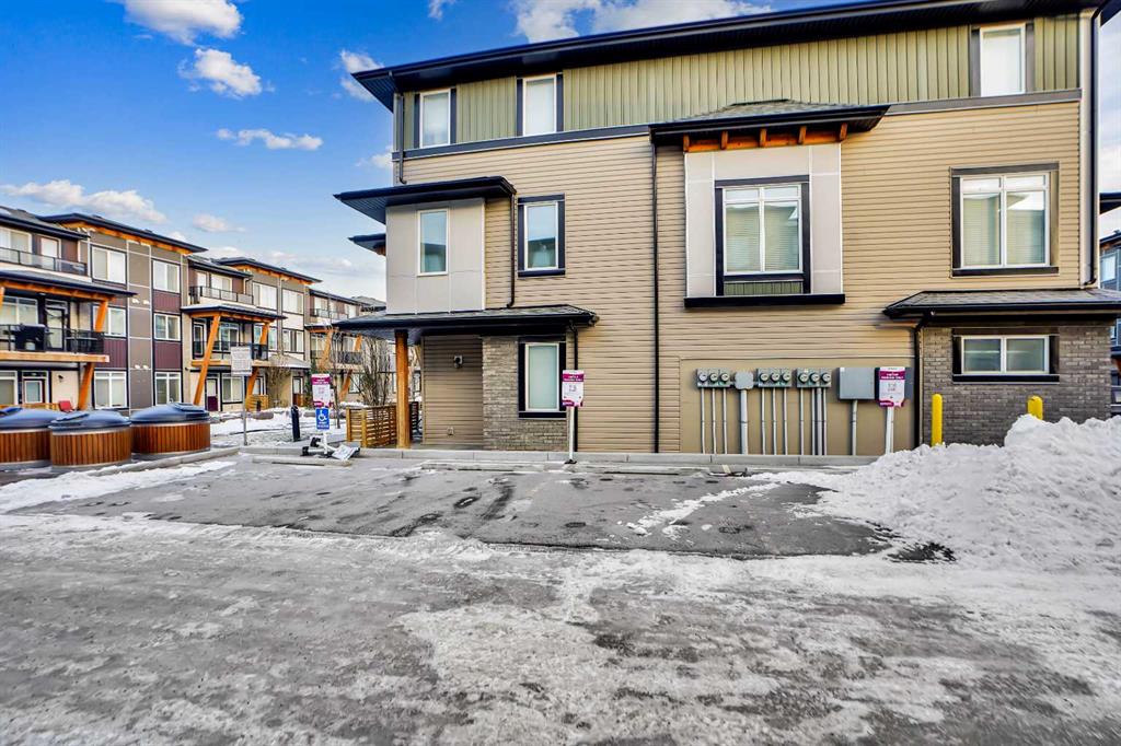Picture for 28 Savanna Passage NE