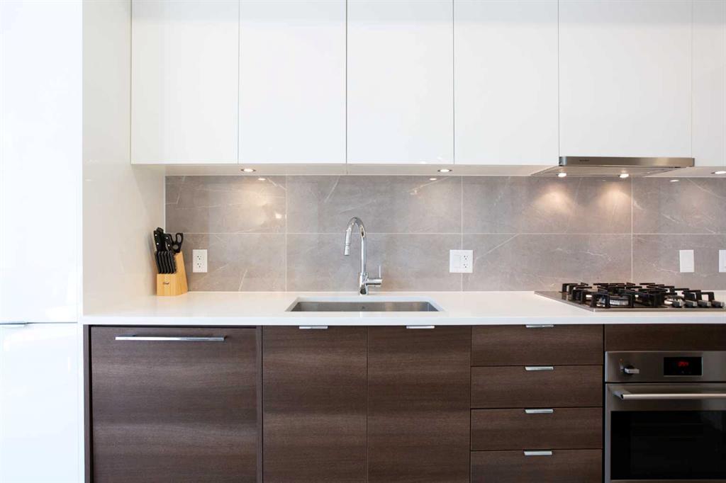 Picture for 311, 138 Waterfront Court SW