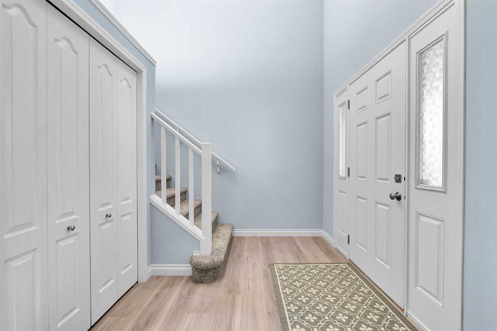 Picture for 71 Westmount Circle 