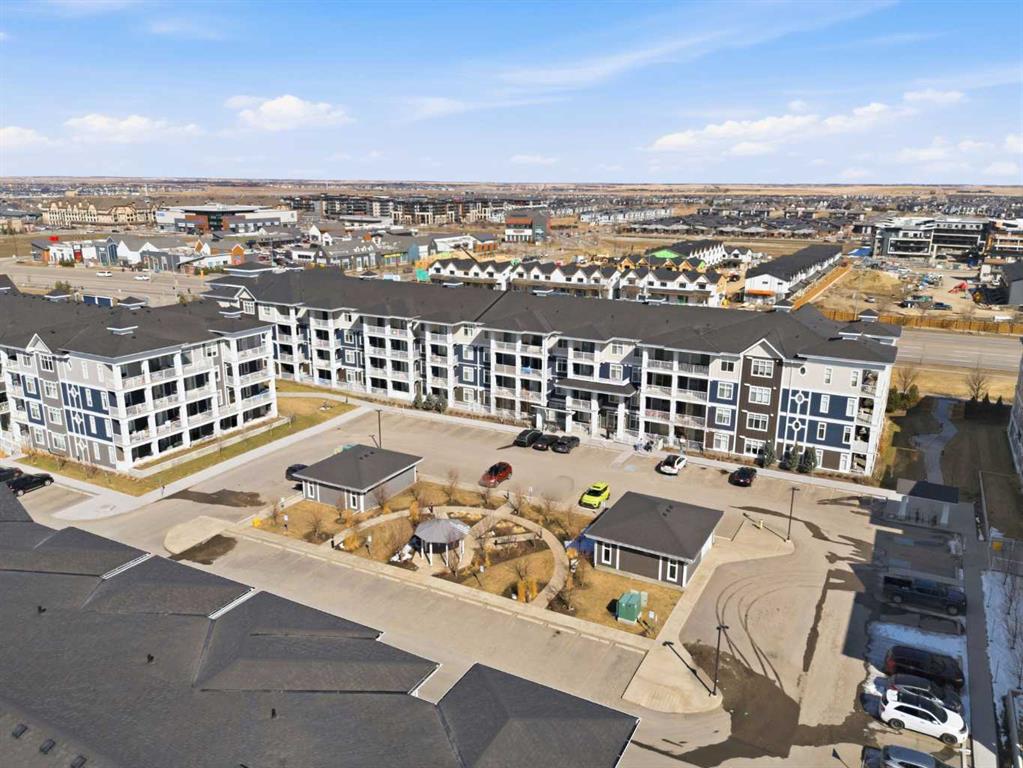 Picture for 220, 400 Auburn Meadows Common SE