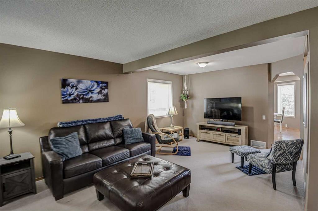 Picture for 124 Del Ray Close NE