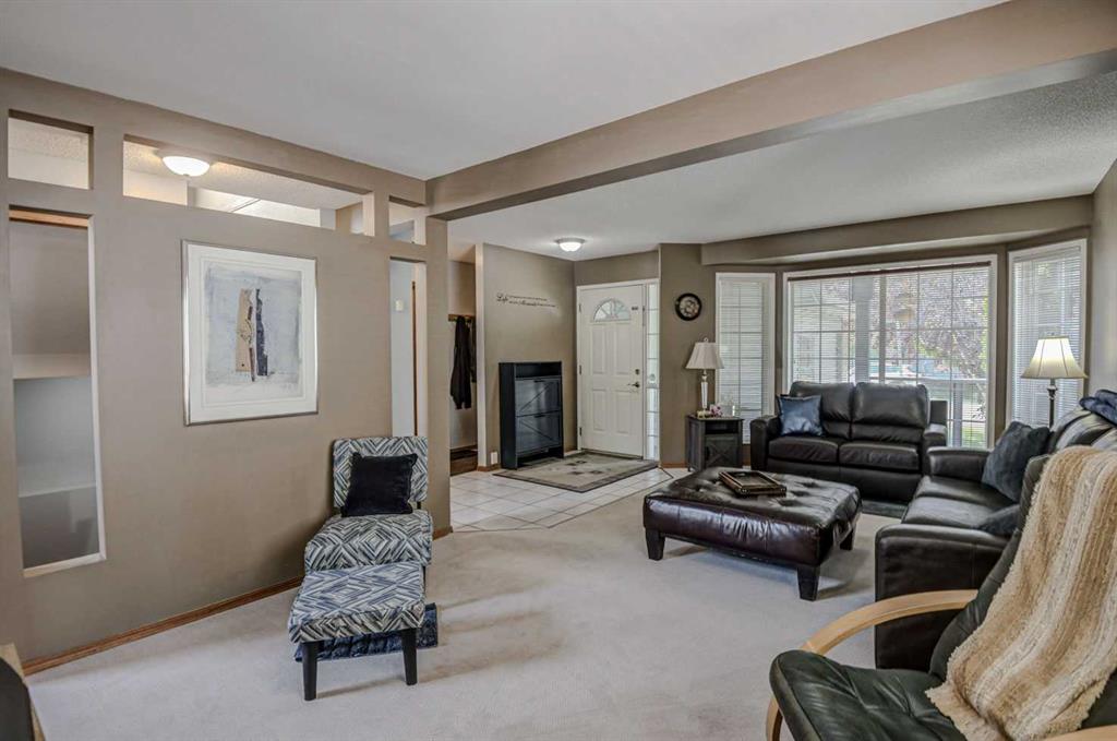 Picture for 124 Del Ray Close NE