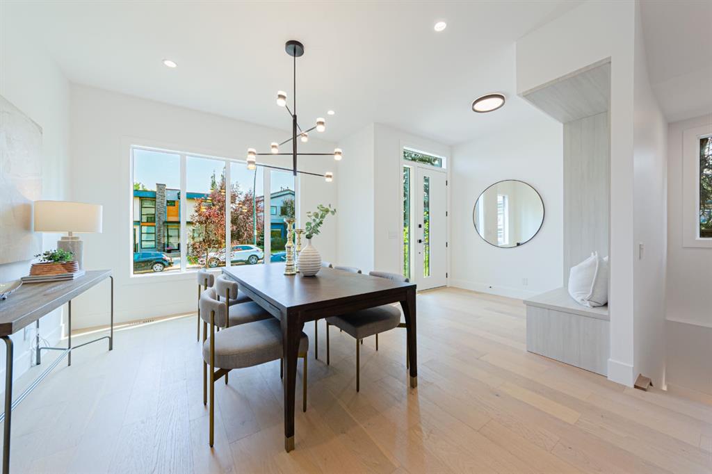 Picture for 2302 Osborne Crescent SW
