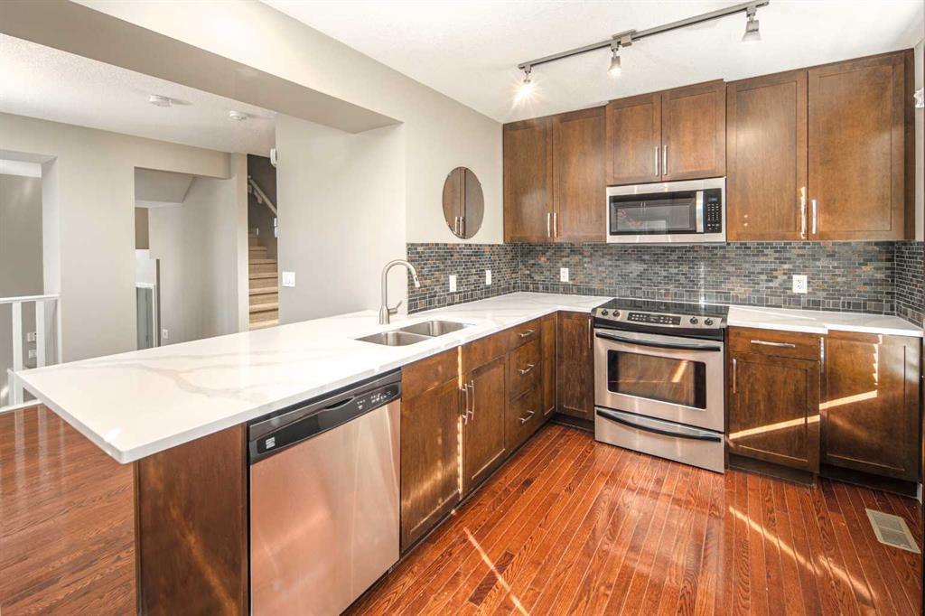 Picture for 158 Aspen Hills Villas SW