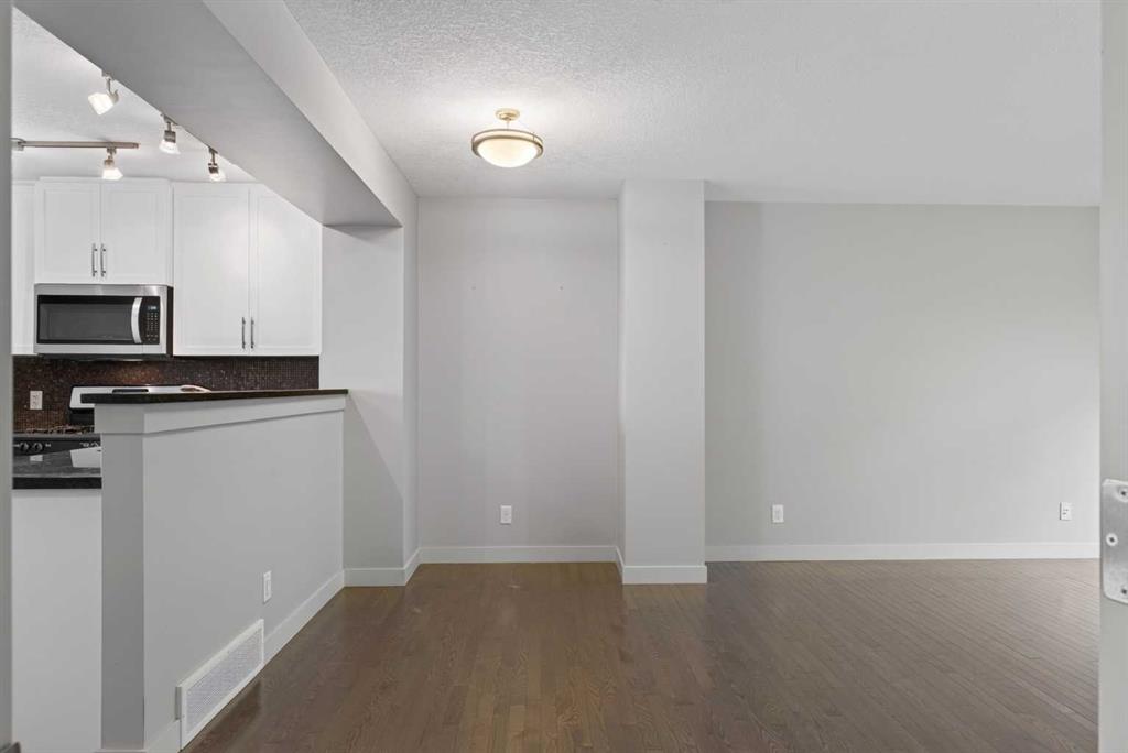 Picture for 57 Aspen Hills Terrace SW