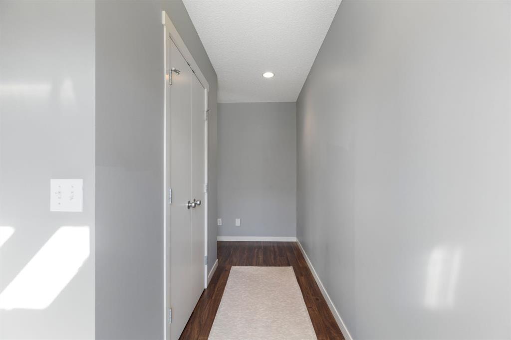 Picture for 42 Copperpond Place SE