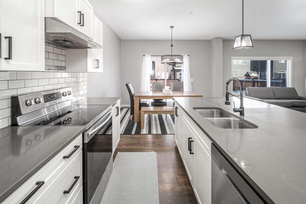 Picture for 80 Howse Manor NE