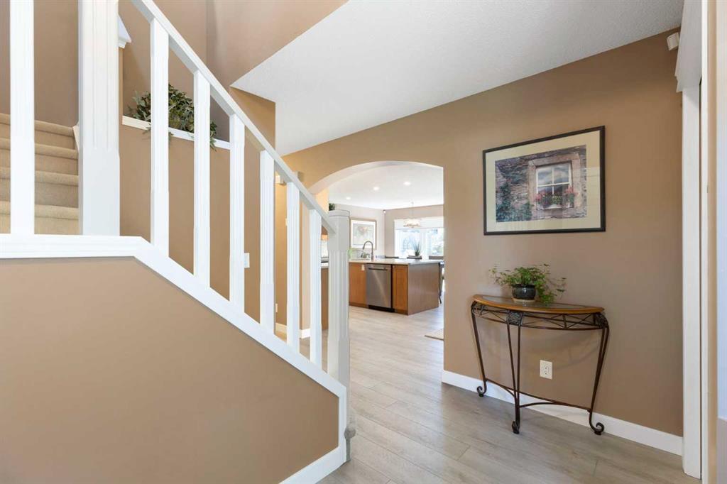 Picture for 54 Cranfield Crescent SE