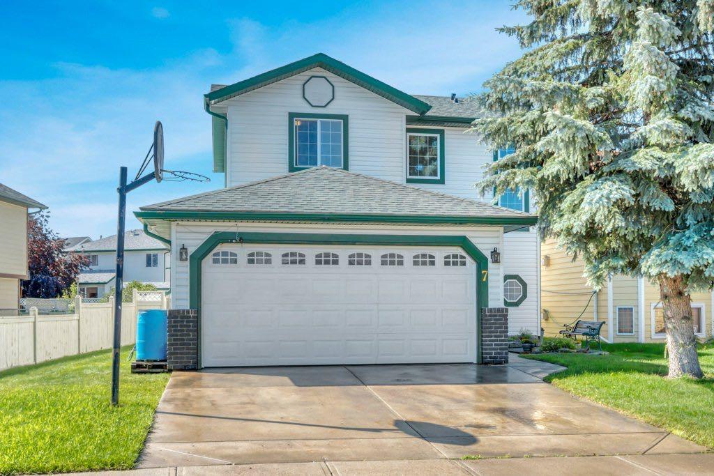 Picture for 7 Springs Crescent SE