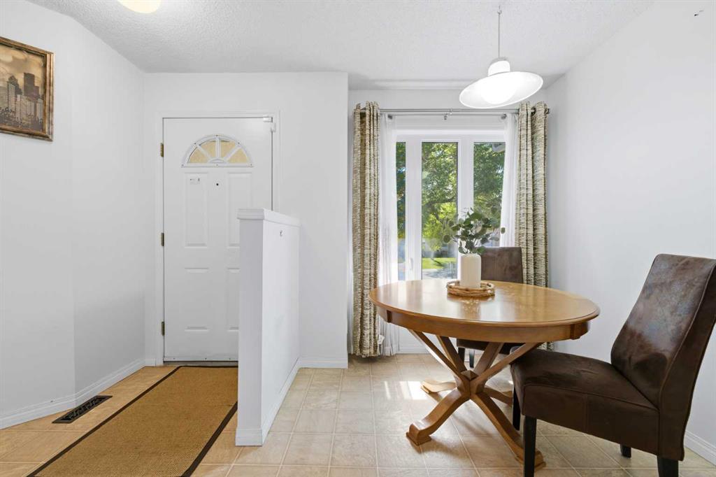 Picture for 92, 388 Sandarac Drive NW