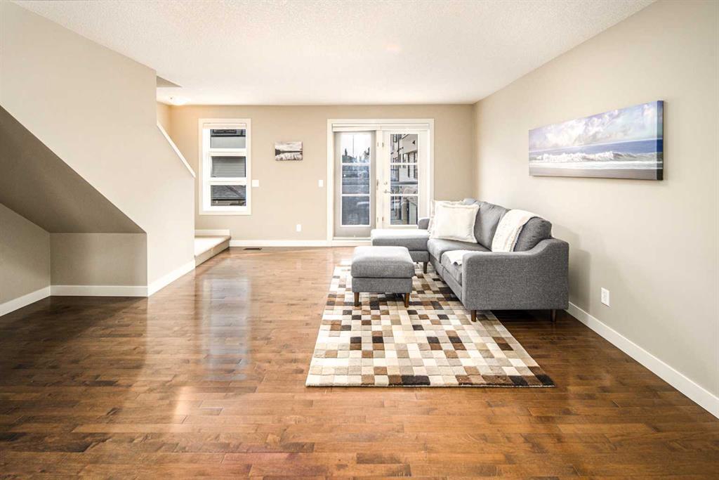 Picture for 83 Aspen Hills Green SW